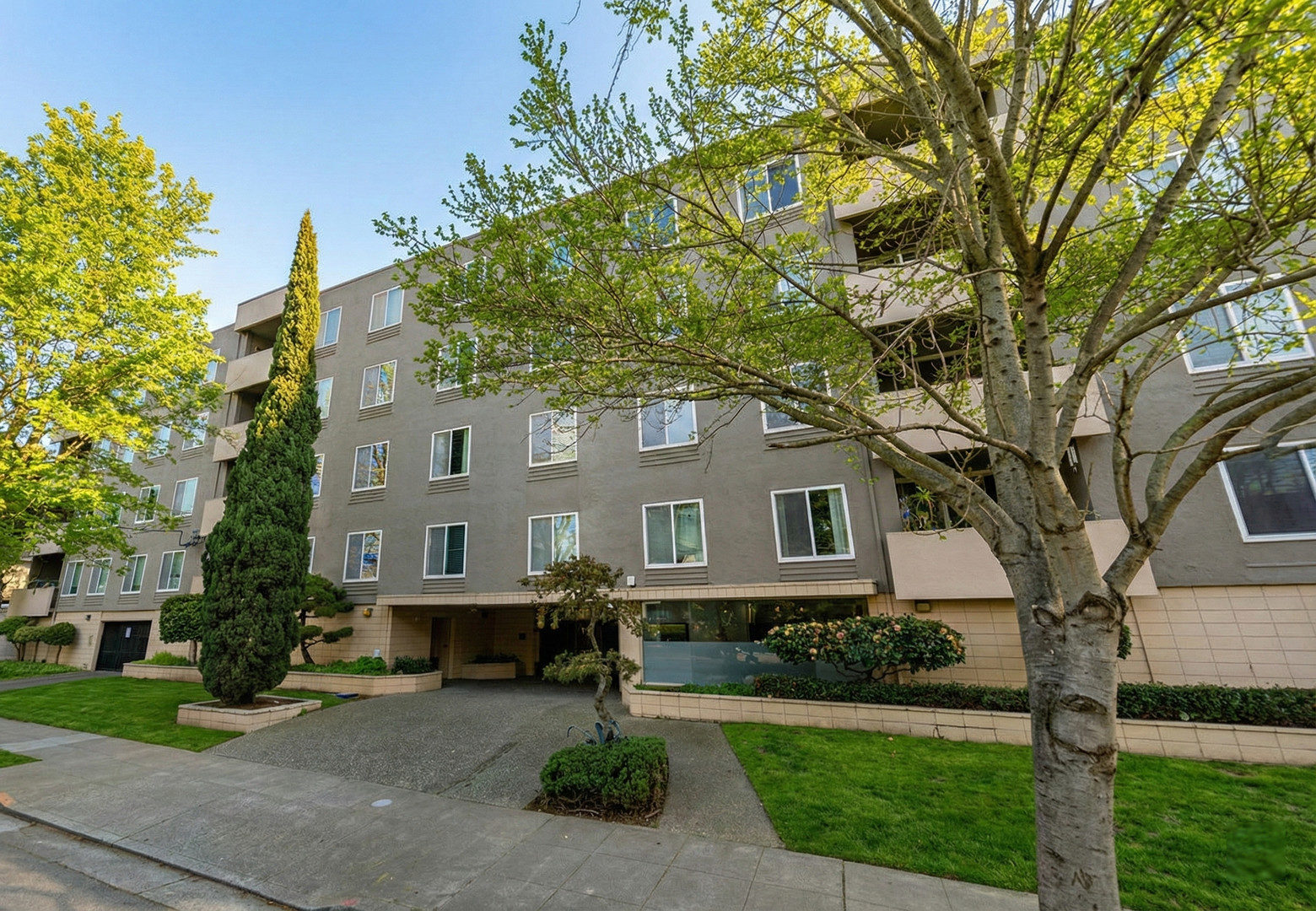 330 Vernon St Unit 101